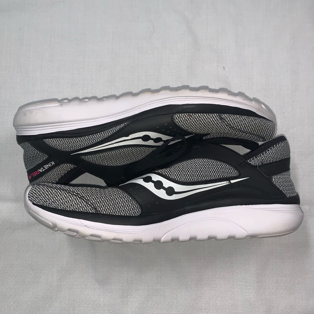 SAUCONY kineta relay